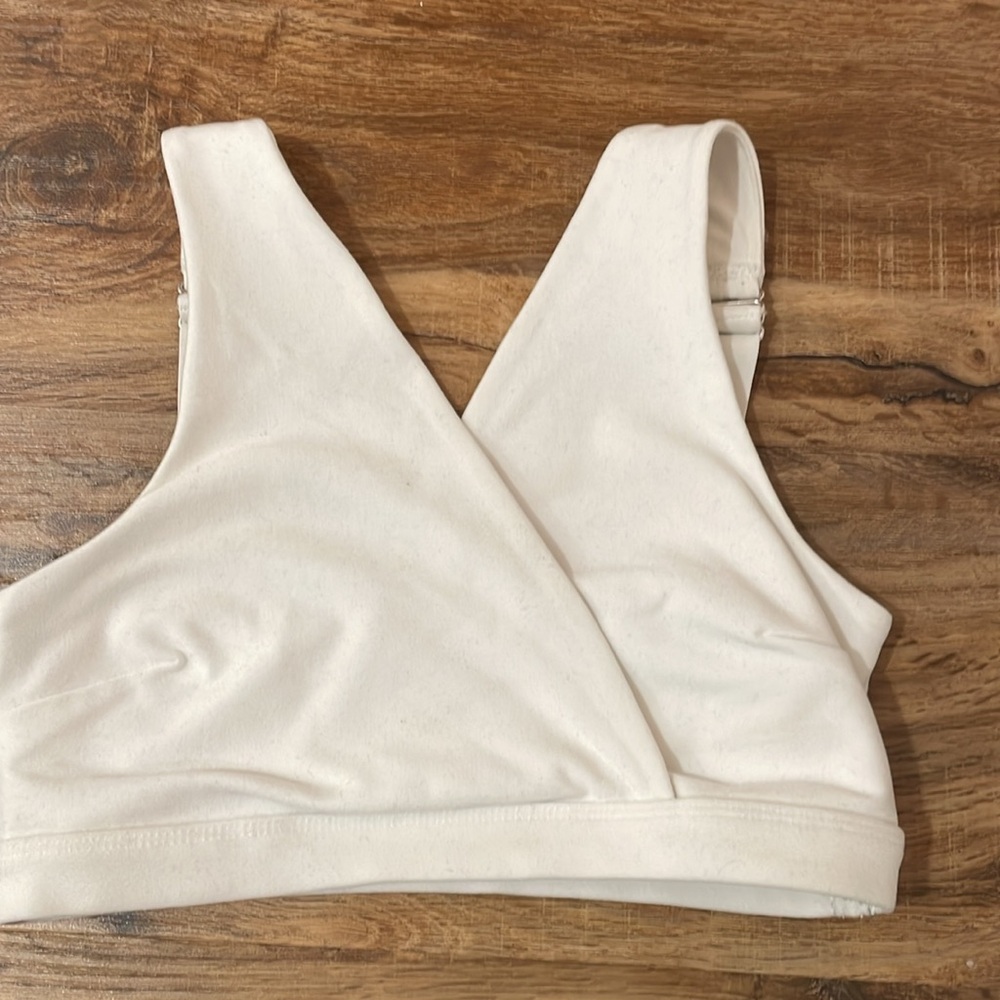 Beyond Yoga Spacedye Criss Crossover Maternity Nursing Bra in Cloud White - Picture 1 of 10